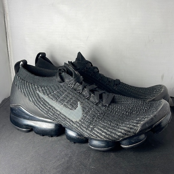 Nike Air VaporMax Flyknit Triple Black Mens Shoes AJ6900-004